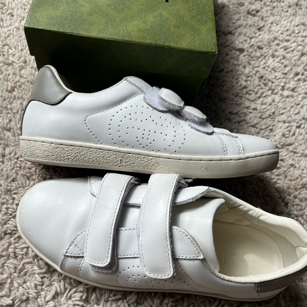 Gucci White Sneaker EU 35